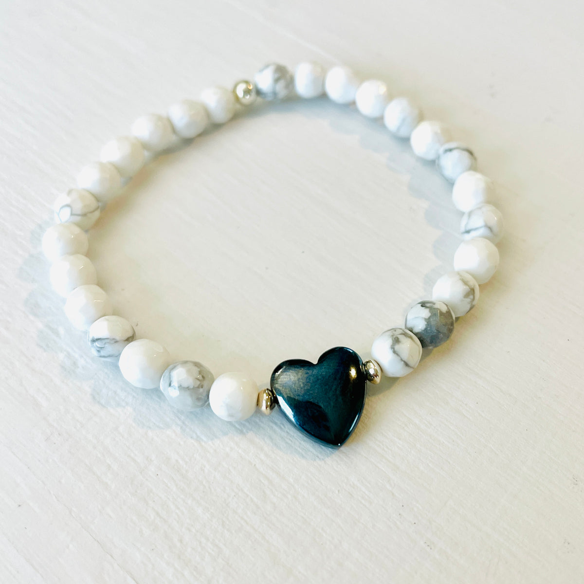 Howlite & Hematite Heart Gem Bracelet