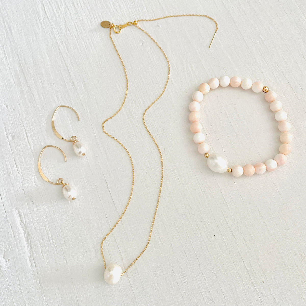 Focus on You Pearl & Conch Shell Bracelet