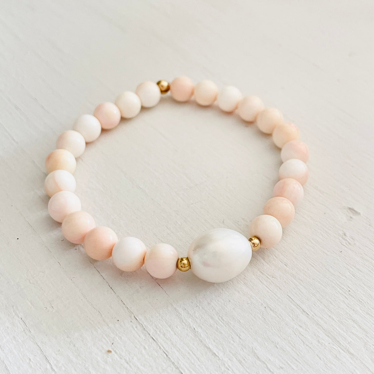 Focus on You Pearl & Conch Shell Bracelet