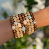 Mojo Grey Pearl Sandalwood Bracelet